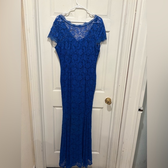 Chic Royal Blue Lace Maxi Dress - Picture 5 of 7